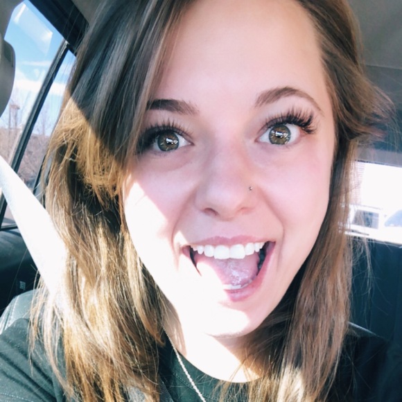 Meet the Posher - Picture 3 of 6